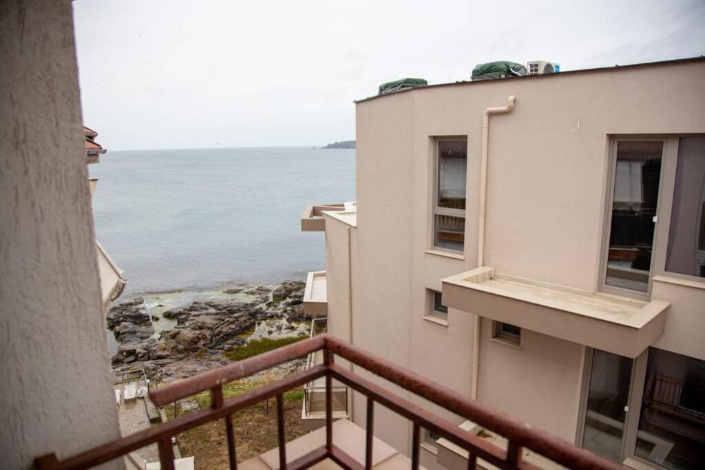Convenient 1-Bedroom Flat Next To Harmanite Beach Созополь Екстер'єр фото